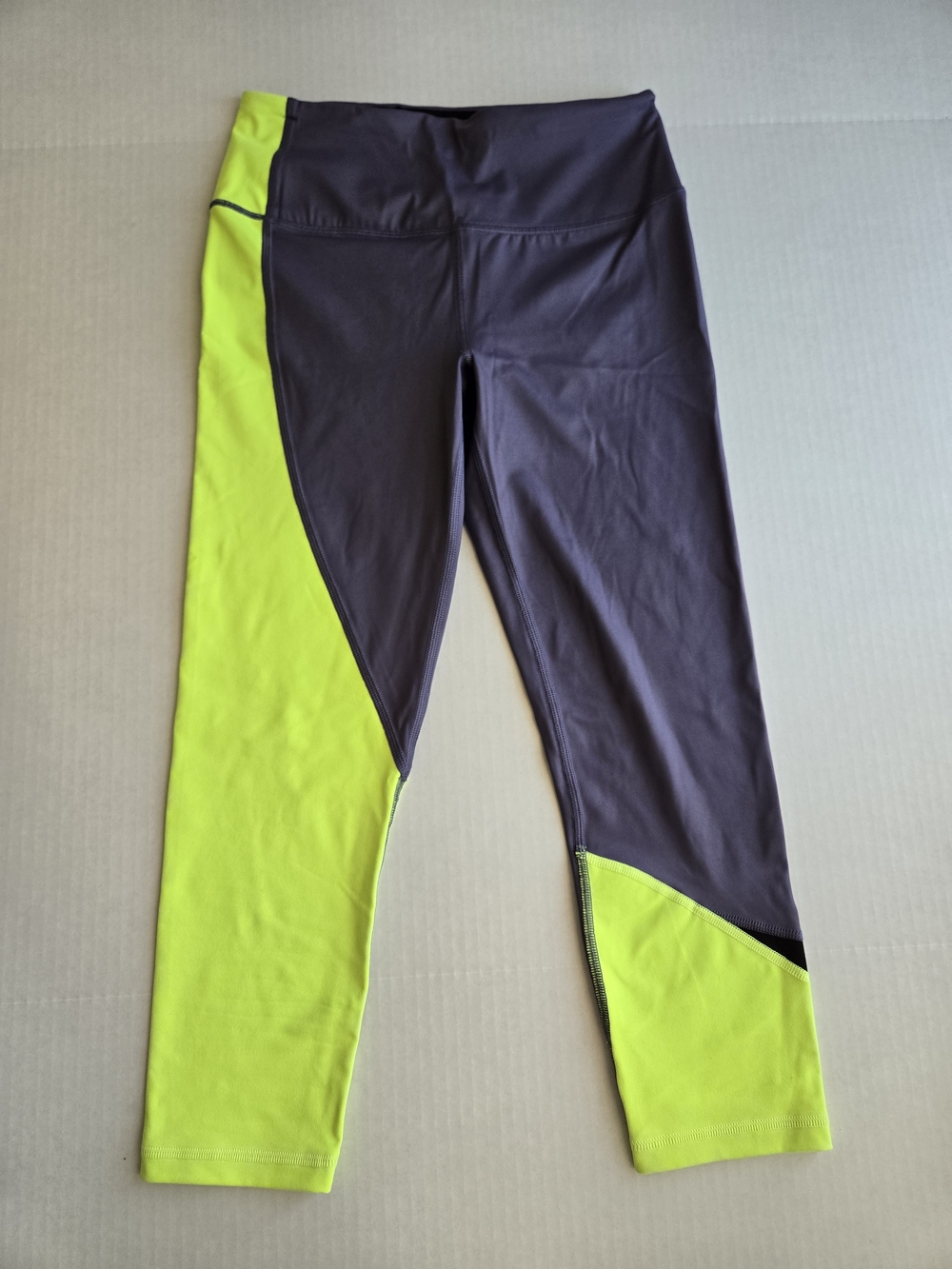 Victoria's Secret VSX Sport Neon Yellow & Gray Capri Knockout Leggings - Size S